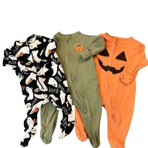Old Navy Kids‎ Halloween Footies - Black, Green, Orange 3 Pair 0/3 Months